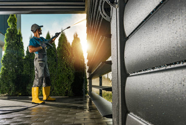 Best Parking Lot and Garage Cleaning  in Baldwin, MI